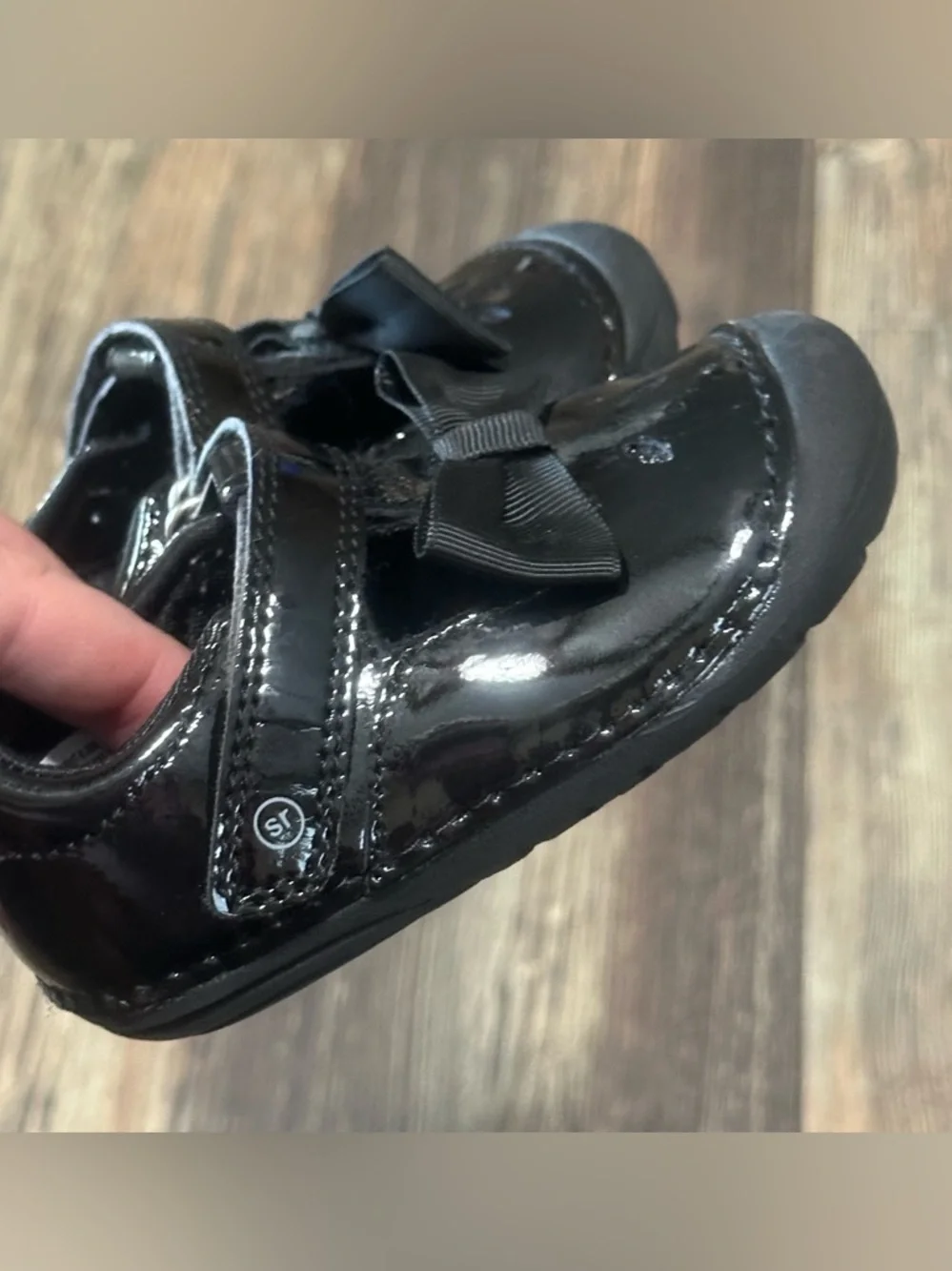 Stride Rite black patent leather Mary Jane walking shoes toddler girl 6